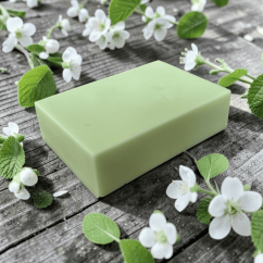 Přírodní mýdlo Zelený čaj