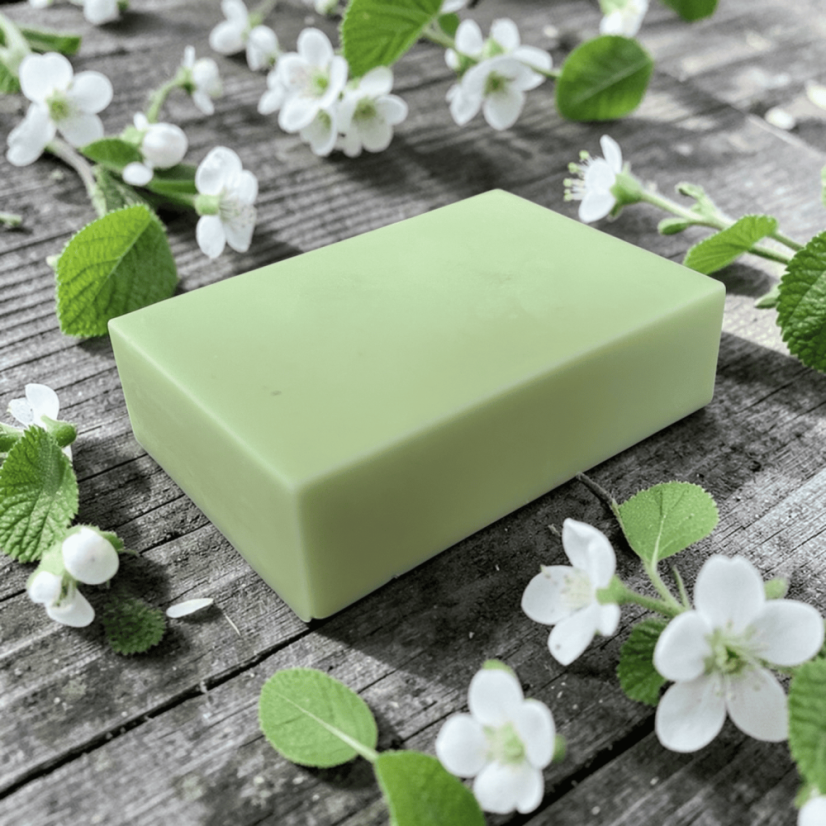 Přírodní mýdlo Zelený čaj Přírodní mýdlo Zelený čaj